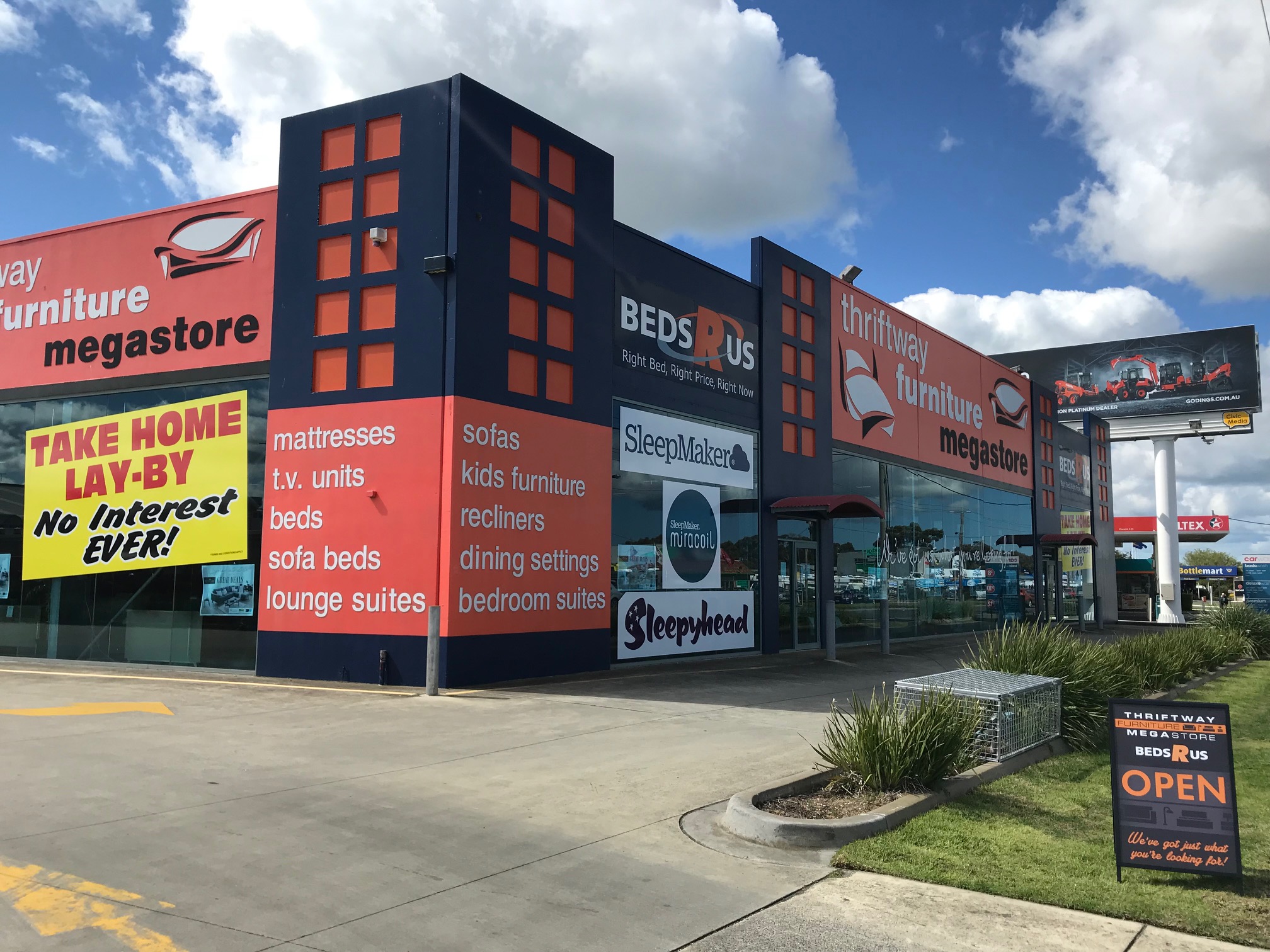 GEELONG Thriftway Furniture BestFurn Furniture